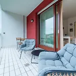 Lägenhet Comfort Flat By Wonderful Italy Como
