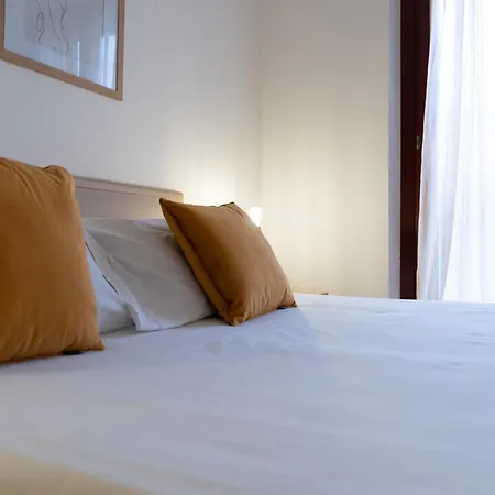 Comfort Flat By Wonderful Italy Апартаменты *