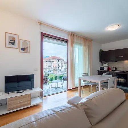 Easy Welcome Comfort Flat * Como