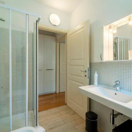 Comfort Flat By Wonderful Italy Apartman